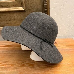 PHENIX Fedora Round Crown 100% Wool - Wide Brim -Grey -Boho Chic Hat - OS
